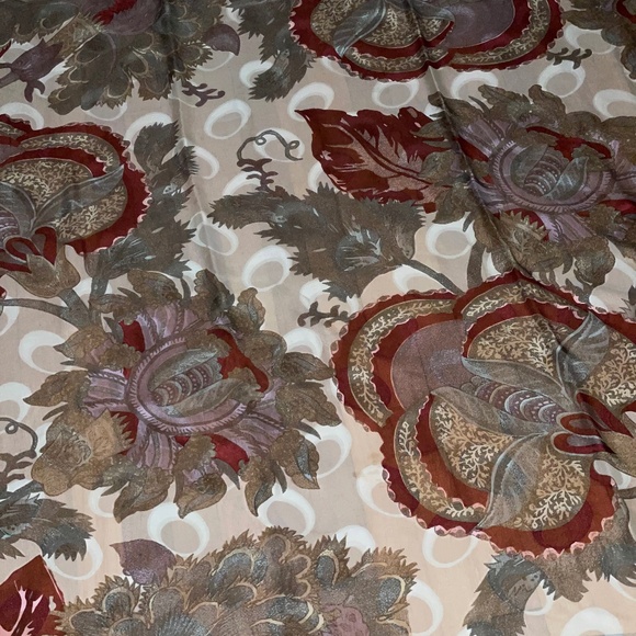 Giorgio Armani Silk Scarf Floral Abstract| Gray Beige Wine Ice Blue | 54" Square - Picture 1 of 7